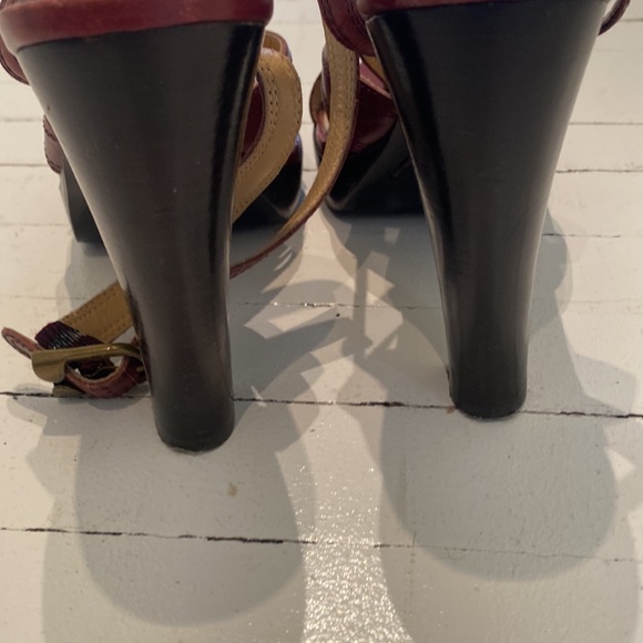 Michael Kors high heels with ankle straps - Picture 4 of 6